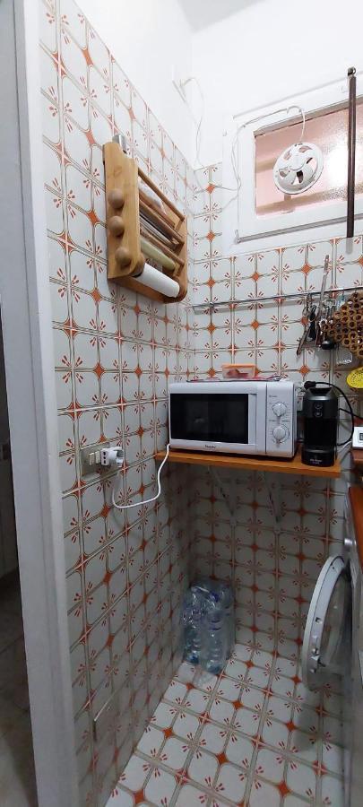 Ampio Monolocale Con Terrazzo - A 2 Passi Dal Mare Apartment Latte Екстериор снимка